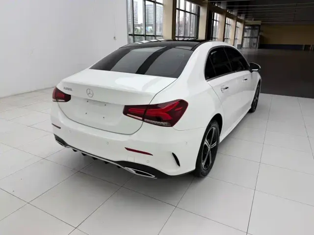 Mercedes-Benz A-Class — Фото автомобиля 9