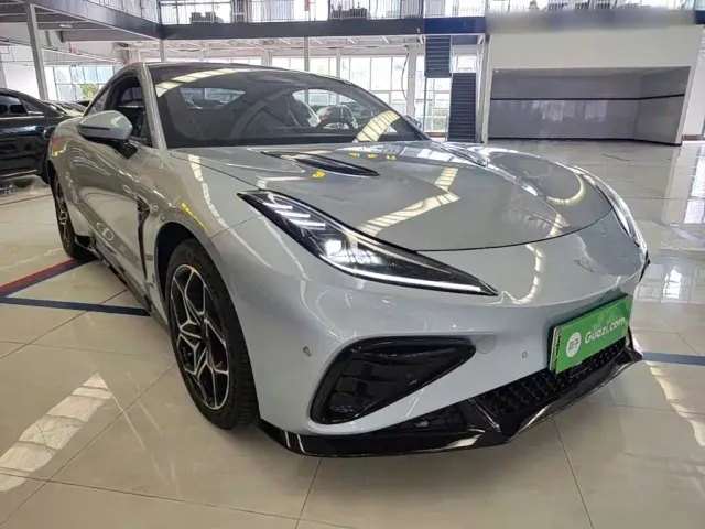 Hozon Neta GT — Фото автомобиля 3