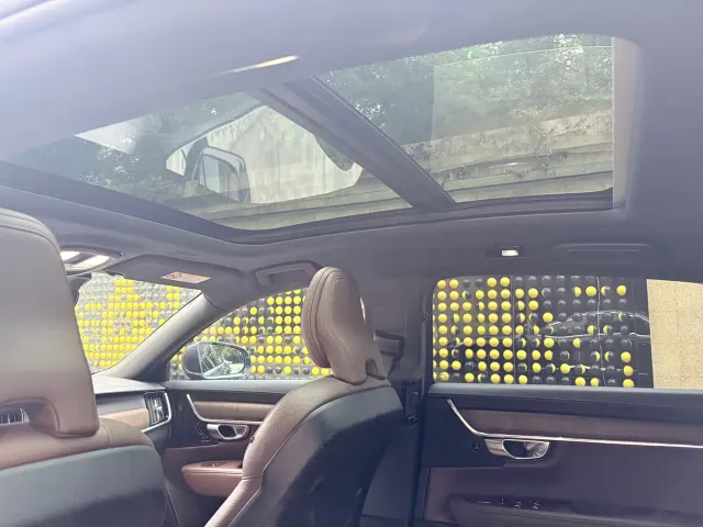 Volvo S90 — Фото автомобиля 17