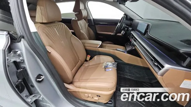 Hyundai Grandeur GN7 — Фото автомобиля 16
