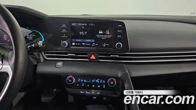 Hyundai AVANTE Smart — Фото автомобиля 13