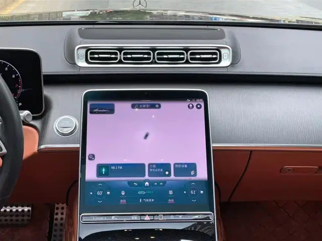 Mercedes-Benz S-Class — Фото автомобиля 18