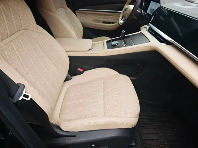 Geely Xingyue L — Фото автомобиля 13
