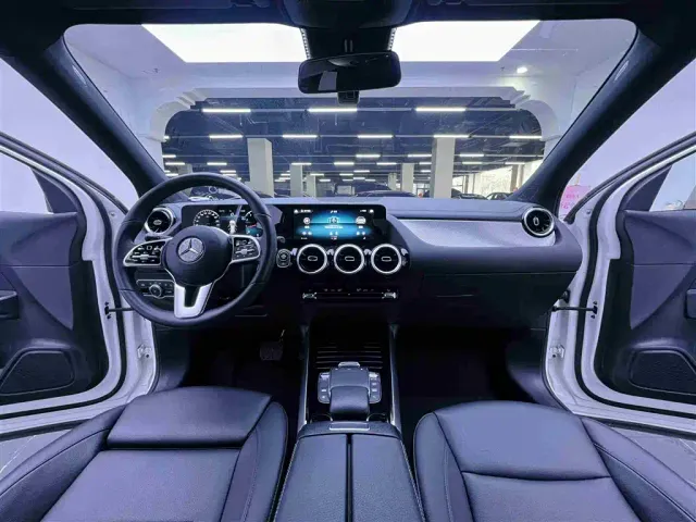 Mercedes-Benz GLA-Class — Фото автомобиля 15