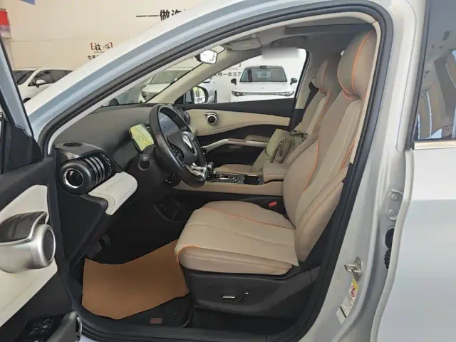 BYD Yuan PLUS — Фото автомобиля 14