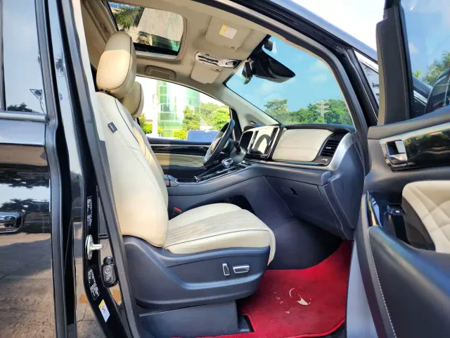 GAC Trumpchi M8 — Фото автомобиля 16