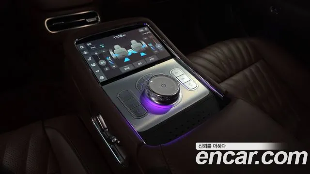 Genesis G90 Бензин 3.5 турбо AWD — Фото автомобиля 30
