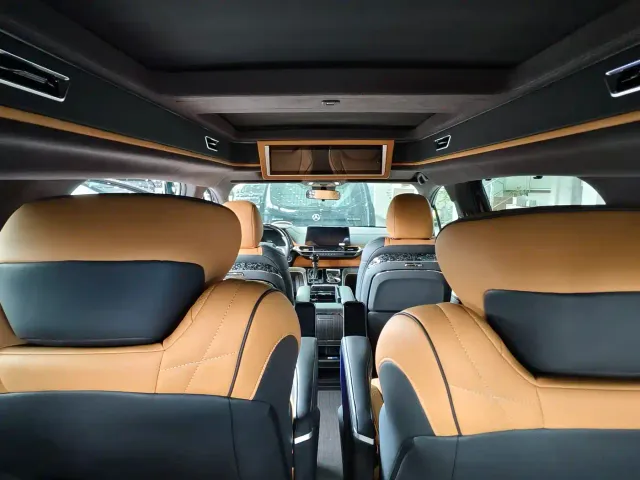 Toyota Granvia — Фото автомобиля 11