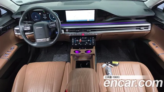 Hyundai Grandeur Grandeur (GN7) 2.5 Бензин 2WD — Фото автомобиля 6