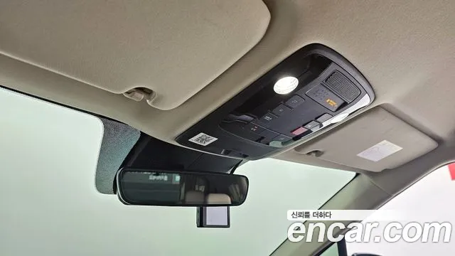 Kia Canival Carnival 4 поколение Бензин 9 мест Hi-Limousine — Фото автомобиля 15
