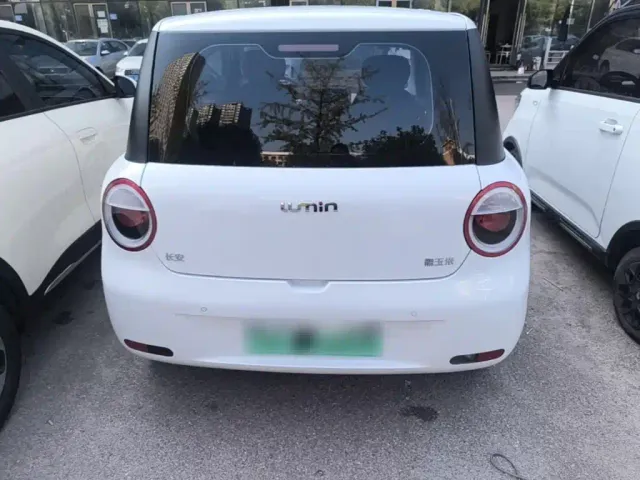 Changan Lumin — Фото автомобиля 5