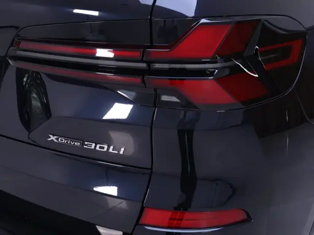 BMW X5 — Фото автомобиля 9