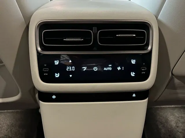 Li Auto i6 — Фото автомобиля 18