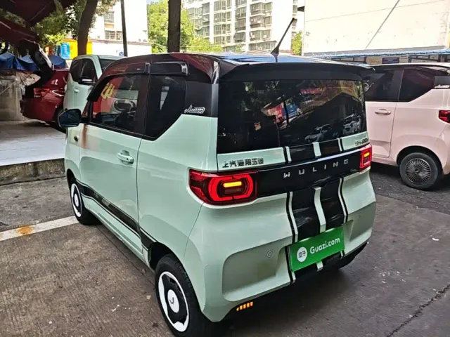 Wuling Hongguang Mini EV — Фото автомобиля 22