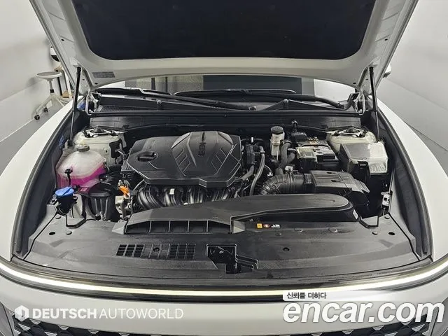 Hyundai Grandeur Grandeur (GN7) 2.5 Бензин 2WD — Фото автомобиля 6