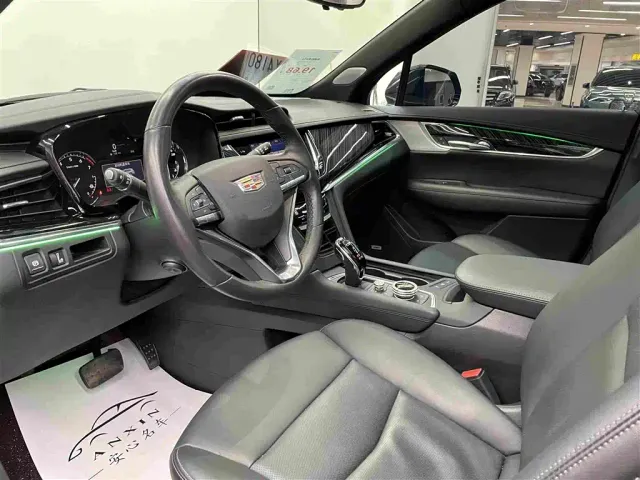 Cadillac Cadillac XT6 2022 2.0T 6-Seater 4WD Luxury Edition — Фото автомобиля 8