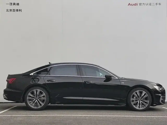 Audi A6L — Фото автомобиля 13