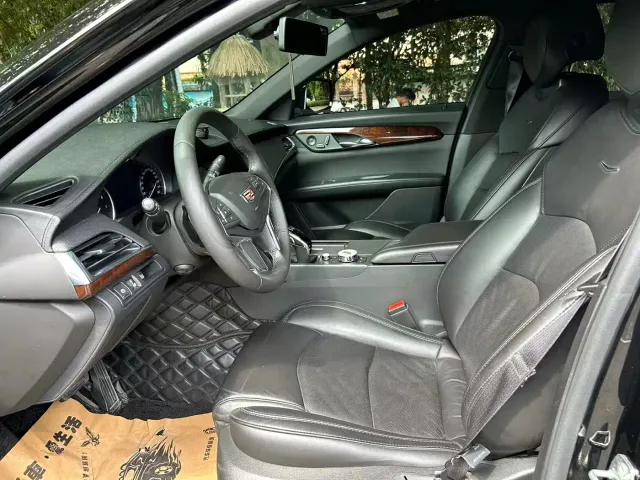 Cadillac CT6 — Фото автомобиля 4