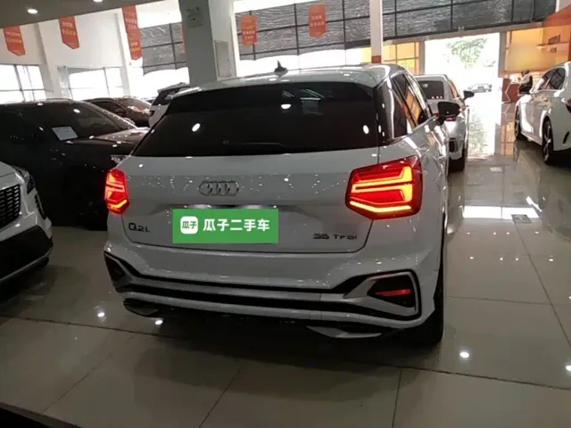 Audi Q2L — Фото автомобиля 5