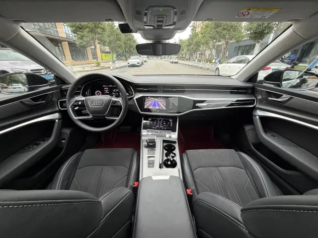 Audi A7L — Фото автомобиля 7