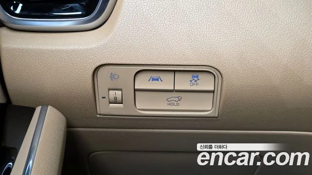 Kia Sorento Sorento 4-е поколение Бензин 2.5T 2WD — Фото автомобиля 21