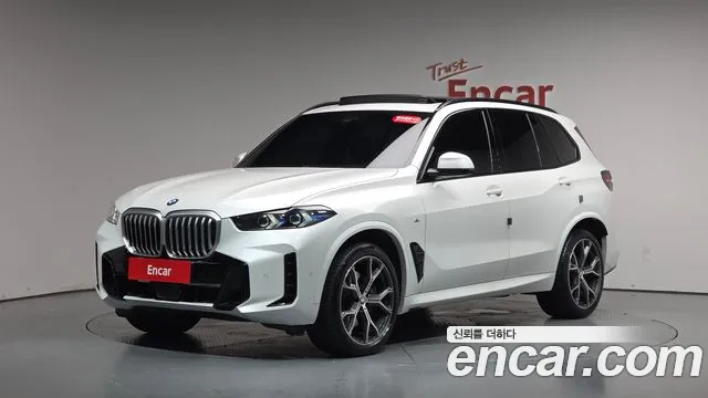 Фотография автомобиля — BMW X5 G05
