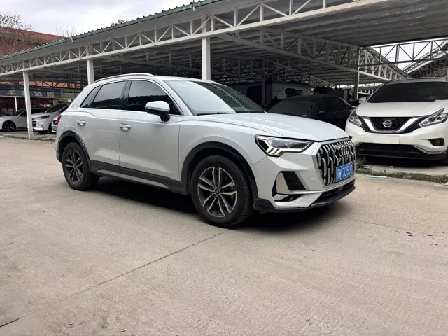 Audi Q3 — Фото автомобиля 2