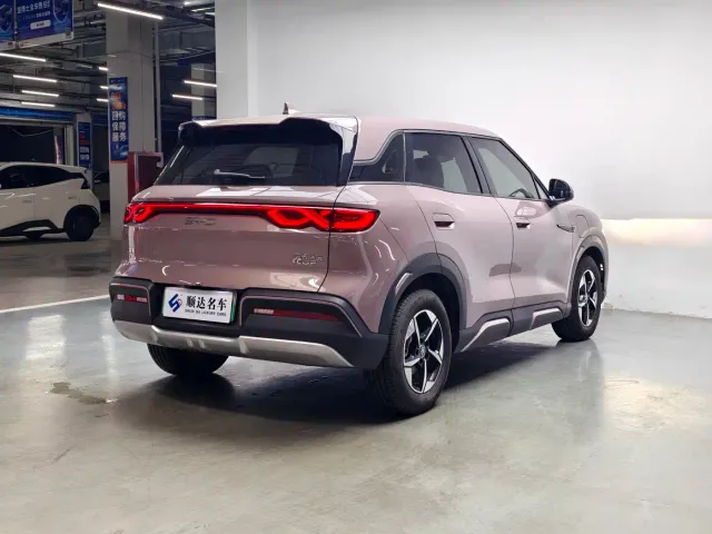 BYD Yuan UP — Фото автомобиля 12