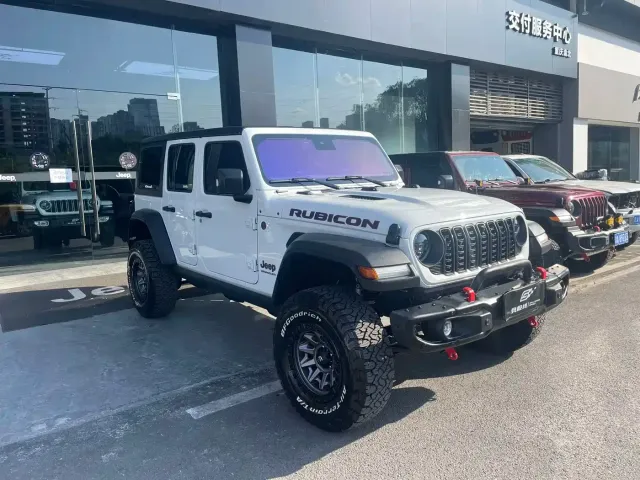 Jeep Wrangler — Фото автомобиля 3