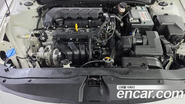 Hyundai Avante — Фото автомобиля 9