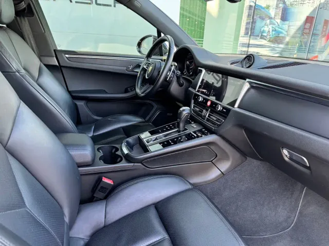 Porsche Macan — Фото автомобиля 13