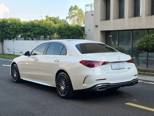 Mercedes-Benz C-Class — Фото автомобиля 10