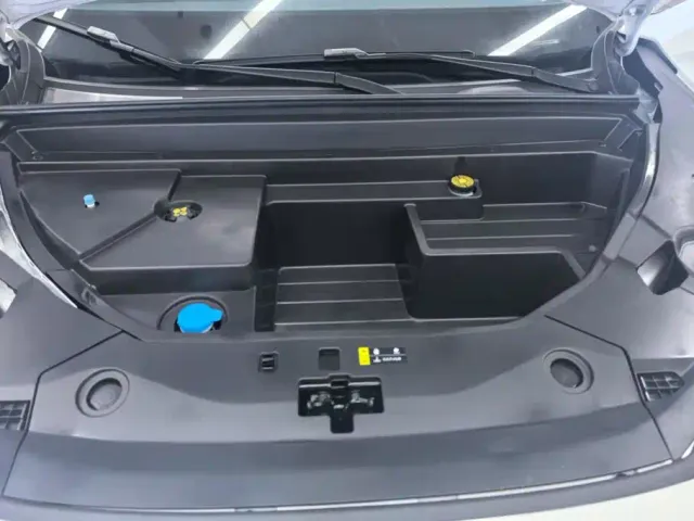Toyota BoZhi 3X — Фото автомобиля 10