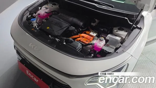 Kia Niro The All New — Фото автомобиля 6
