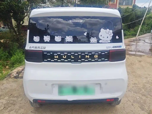 Wuling Hongguang Mini EV — Фото автомобиля 5