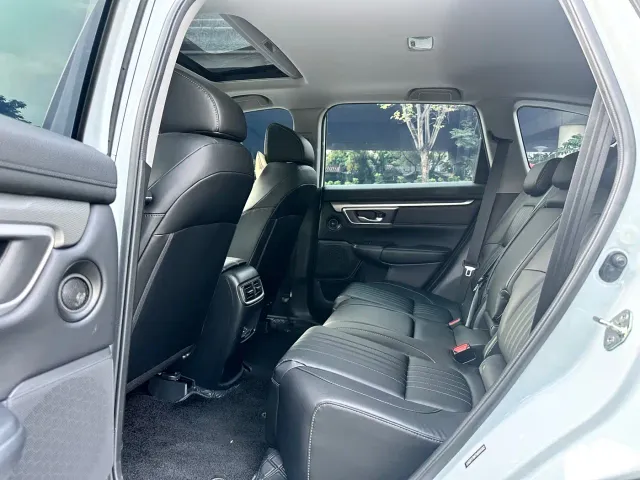 Honda Breeze New Energy 2022 e:PHEV Luxury Edition — Фото автомобиля 15