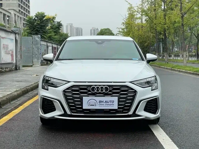 Audi A3 — Фото автомобиля 2