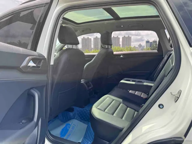 Volkswagen Tharu — Фото автомобиля 8