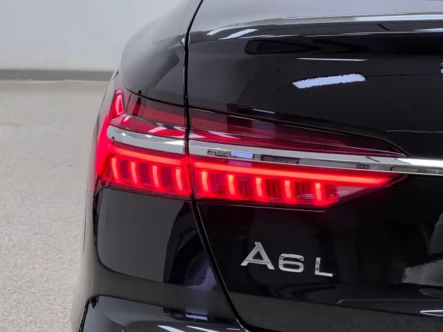 Audi A6L — Фото автомобиля 12