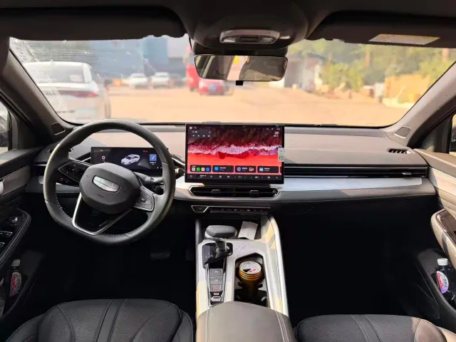 Geely Xingrui — Фото автомобиля 12