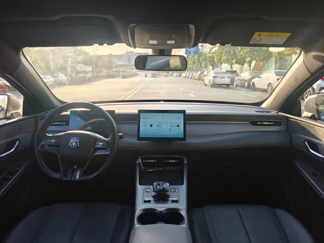 BYD Qin PLUS — Фото автомобиля 11