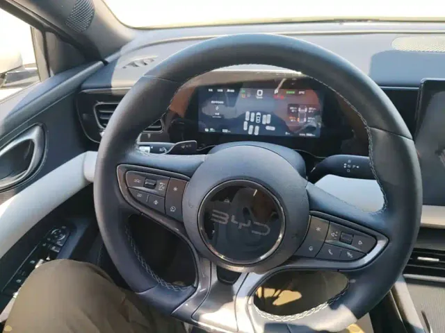BYD Seal 06 — Фото автомобиля 10