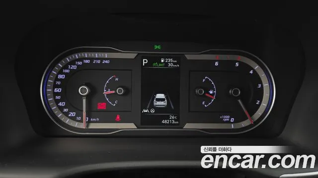 Hyundai Tucson Tucson (NX4) Дизель 2.0 2WD — Фото автомобиля 8