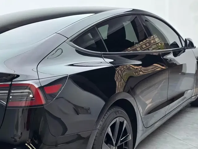Tesla Model 3 2022 Model Rear-Wheel Drive Version — Фото автомобиля 18