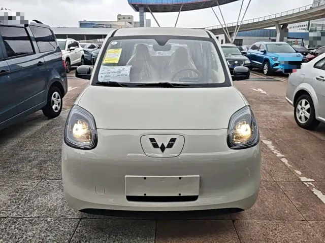 Wuling Hongguang Mini EV — Фото автомобиля 2