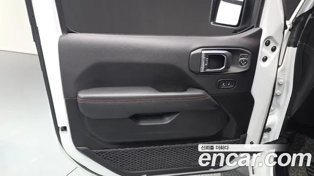 Jeep Wrangler Wrangler (JL) 2.0 Rubicon 2 двери — Фото автомобиля 25
