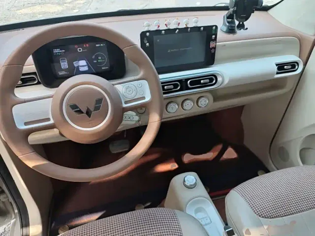 Wuling Hongguang Mini EV — Фото автомобиля 9
