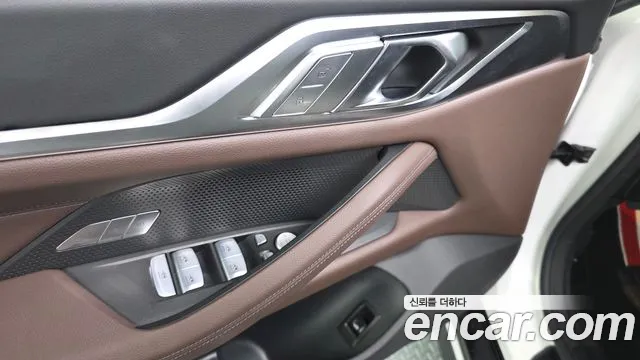 BMW 4-Series 4 серия (G22) 420i M Sport Pro Gran Coupe — Фото автомобиля 27
