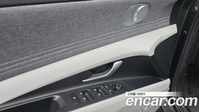 Hyundai AVANTE Avante (CN7) — Фото автомобиля 12