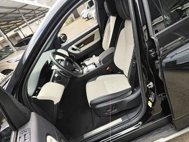 Land Rover Discovery Sport — Фото автомобиля 14